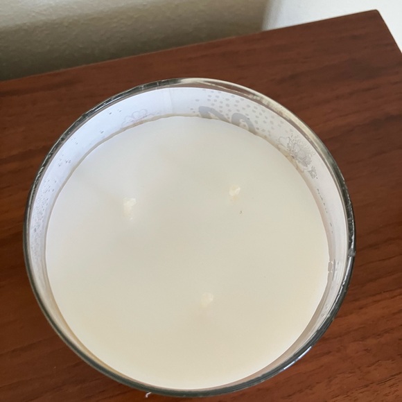 Nostalgic Candle with Coffee Scent - Brand New! - Picture 3 of 5